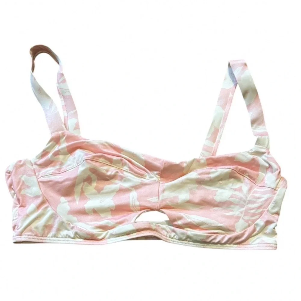 L*Space Swim Pink White Tropical Floral Cutout Bikini Top Size‎ DD NWOT